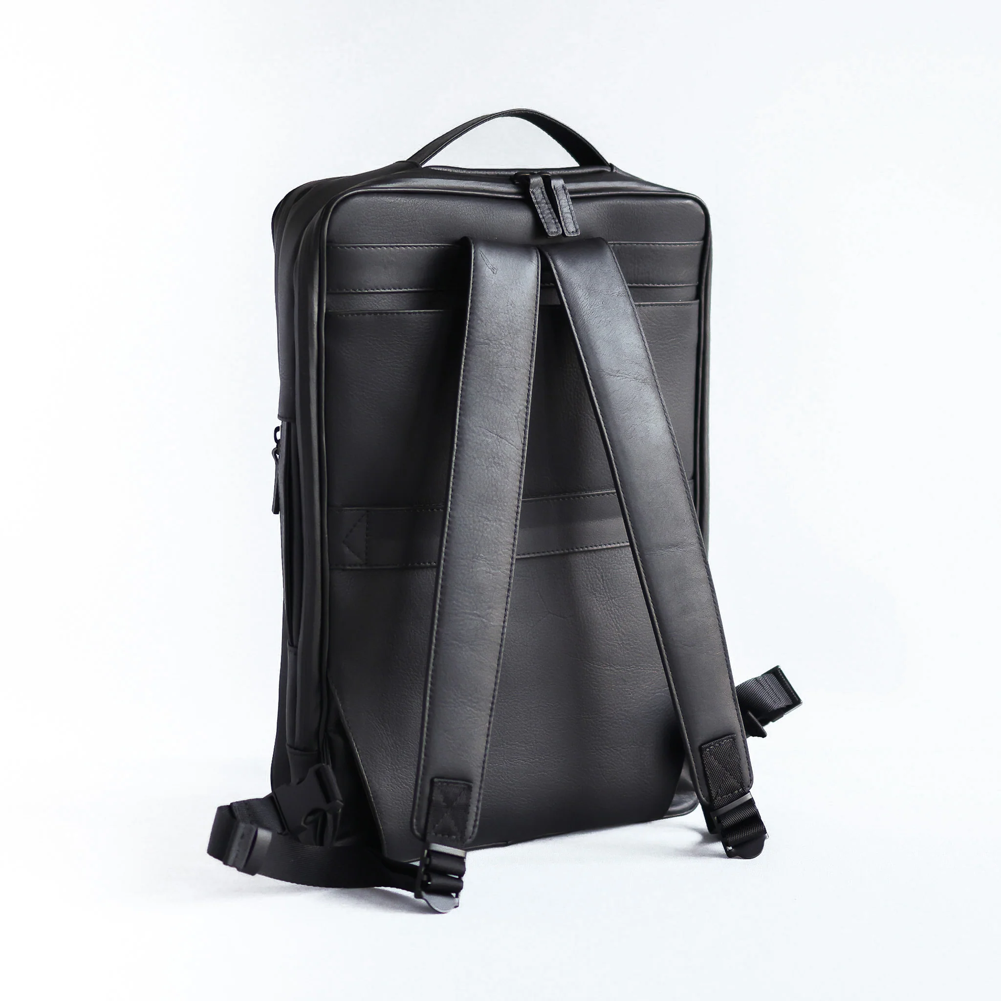 僅か7ｃｍ！最薄を目指したバックパック「SQUAIR BackPack」 - Image 3