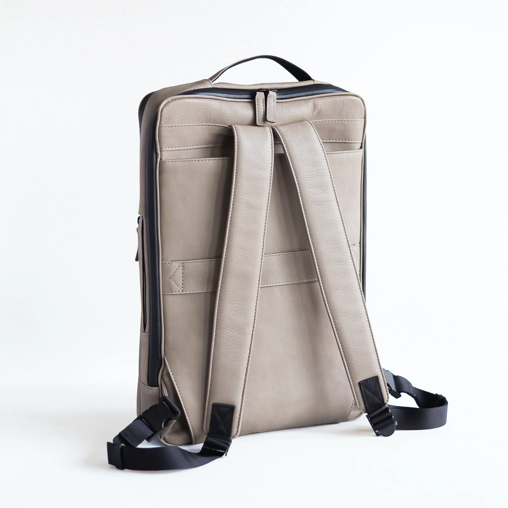 僅か7ｃｍ！最薄を目指したバックパック「SQUAIR BackPack」 - Image 9